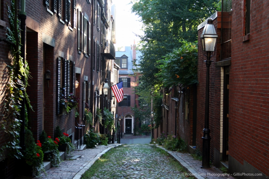 02-Beacon-Hill-Acorn-Street-1