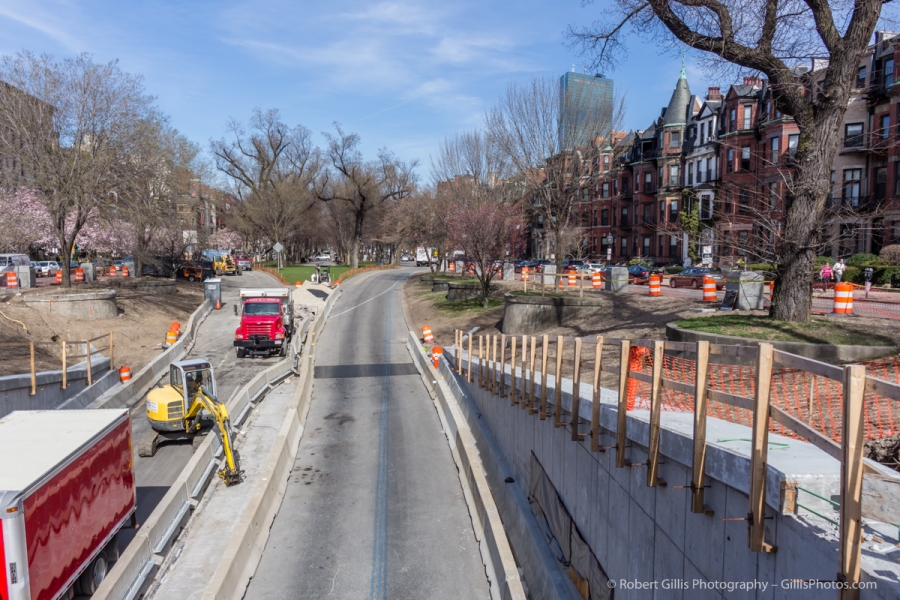 15 Boston - Construction on Commonwealth Avenue
