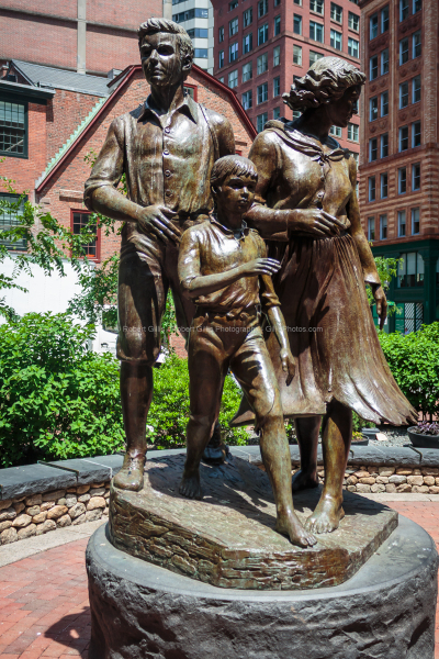 24-Downtown-Boston-Boston-Irish-Famine-Memoriall
