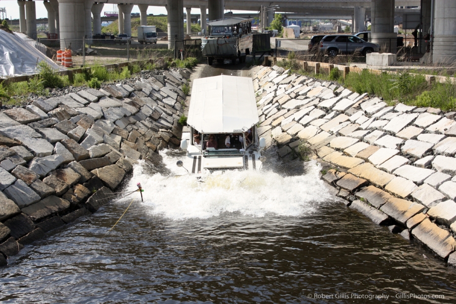 04 Boston Duck Tours Copley Squire Splashdown