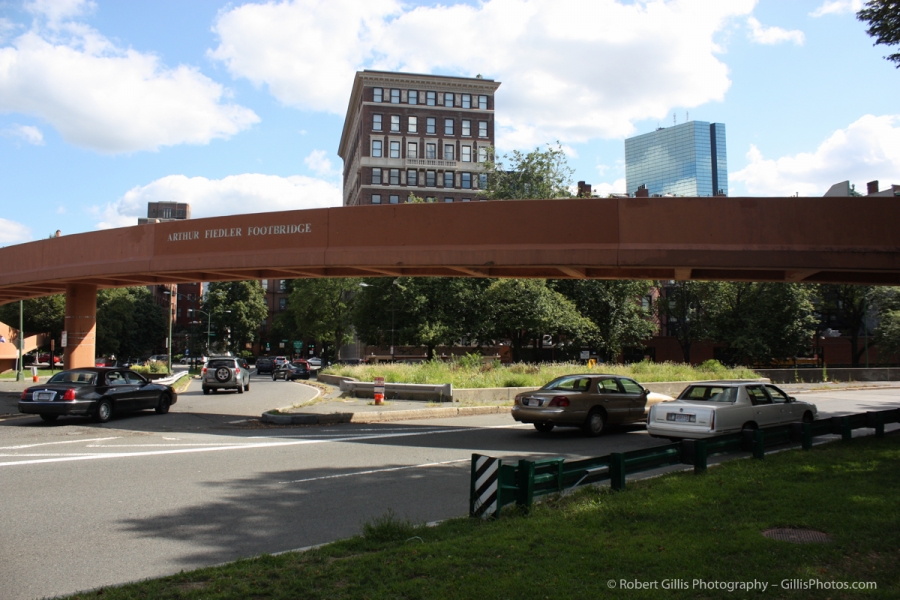 21 Boston Esplanade - Arthur Fiedler Footbridge