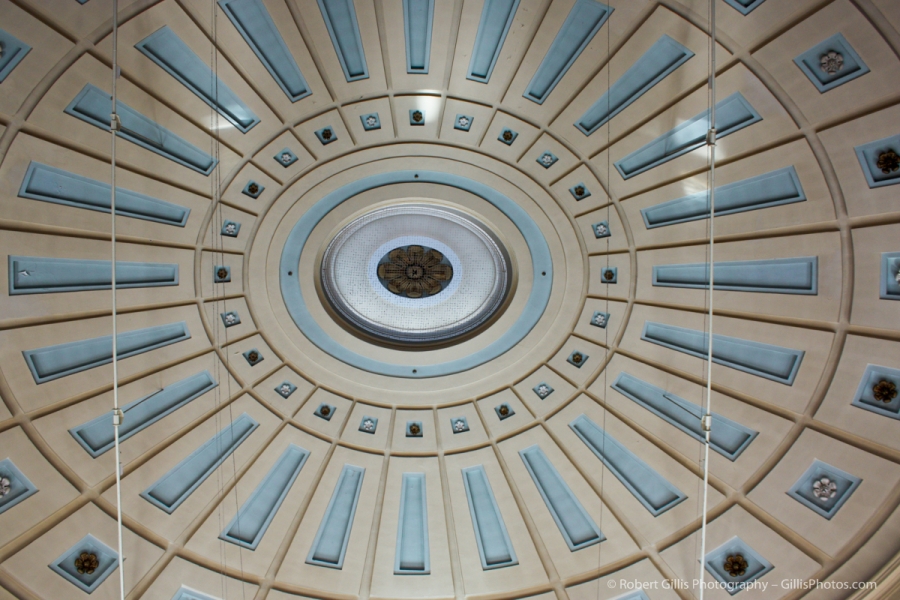 10 Quincy Market Rotunda