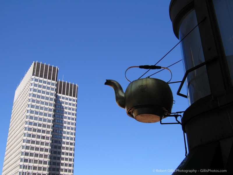 02 Govt Center Teapot
