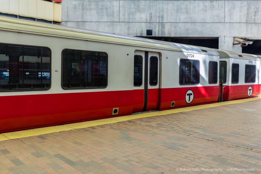 09 MBTA - MBTA Red Line train at Quincy Center Station