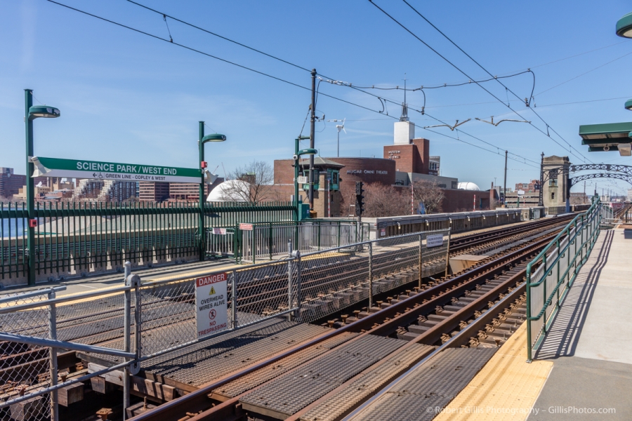 43 MBTA - Science Park Station and Museum of Science