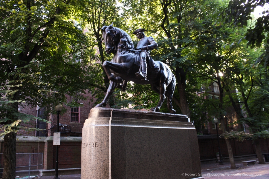 23 North End - Paul Revere Statue