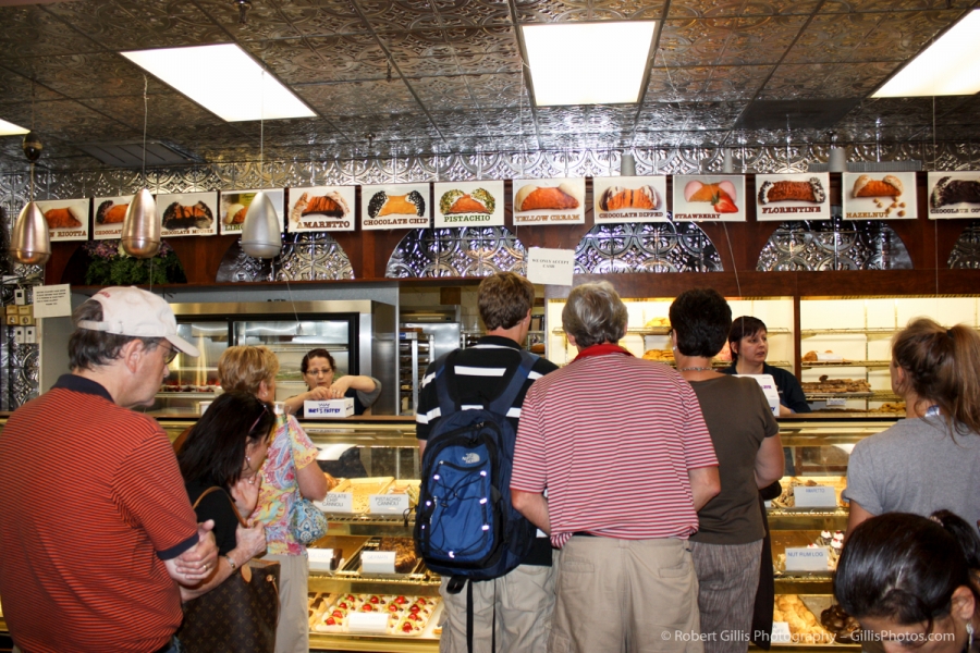 27 North End - Mikes Pastry