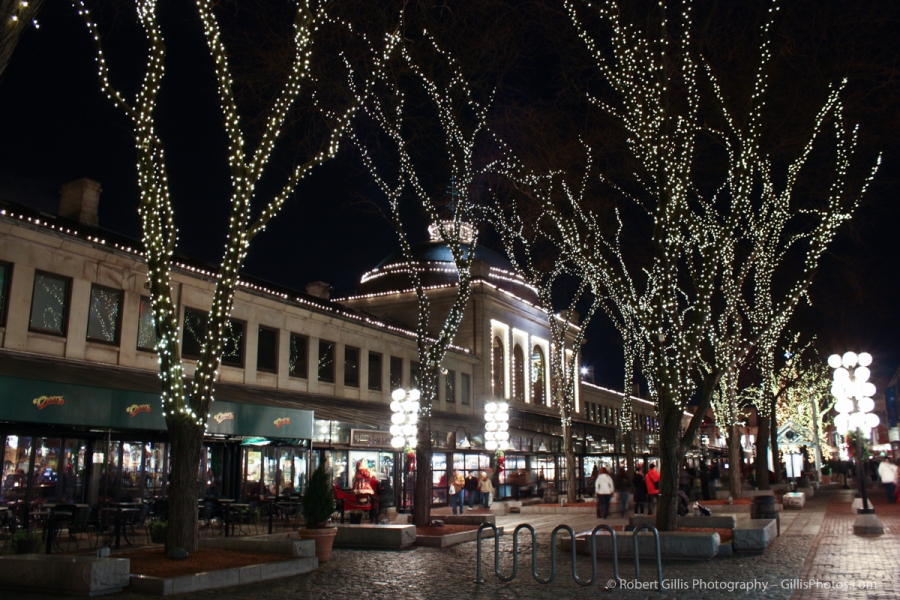 09 Quincy Market and Faneuil Hall Christmas
