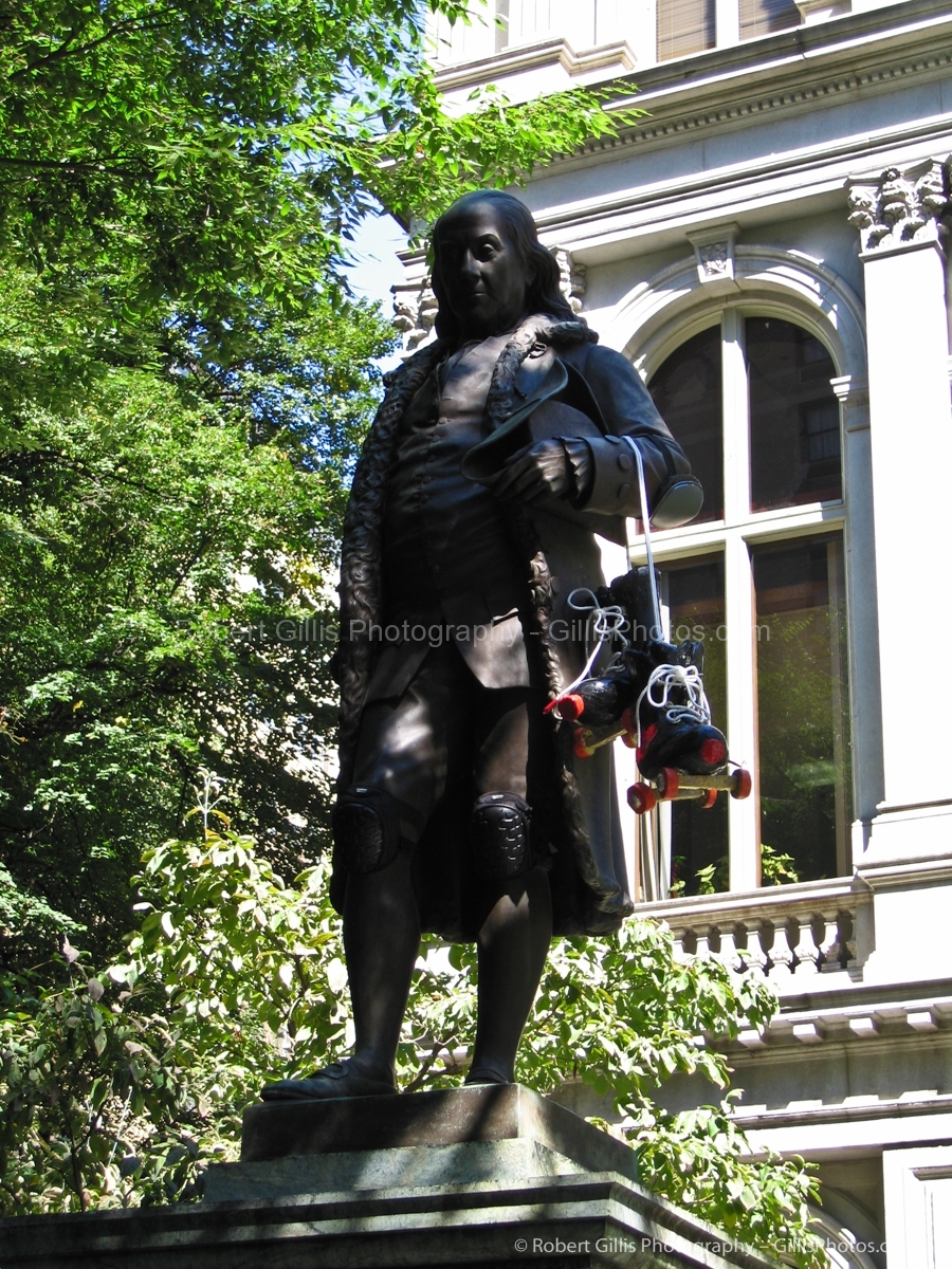 01 Boston Sneakers on Statues - Ben Franklin