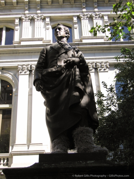 11 Boston Sneakers on Statues - Josiah Quincy
