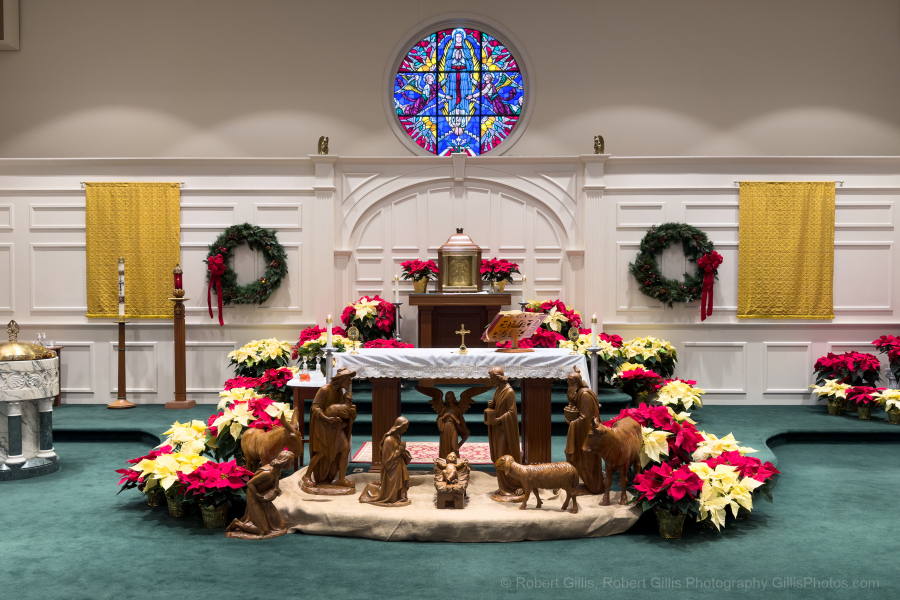 40-Holiday-Church-Christmas-Time-at-Saint-Marys-Foxboro