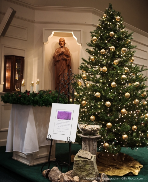 10 Holiday - Church - Advent Wreath and Christmas Time at Saint Marys Foxboro
