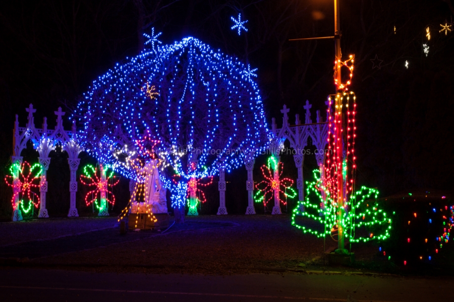 067 La Salette at Christmas