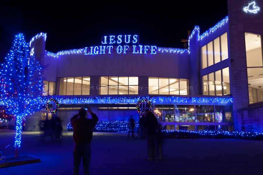 076 La Salette at Christmas