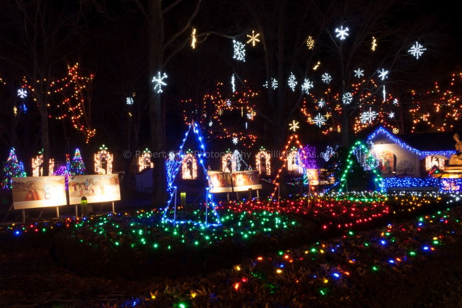 083 La Salette at Christmas