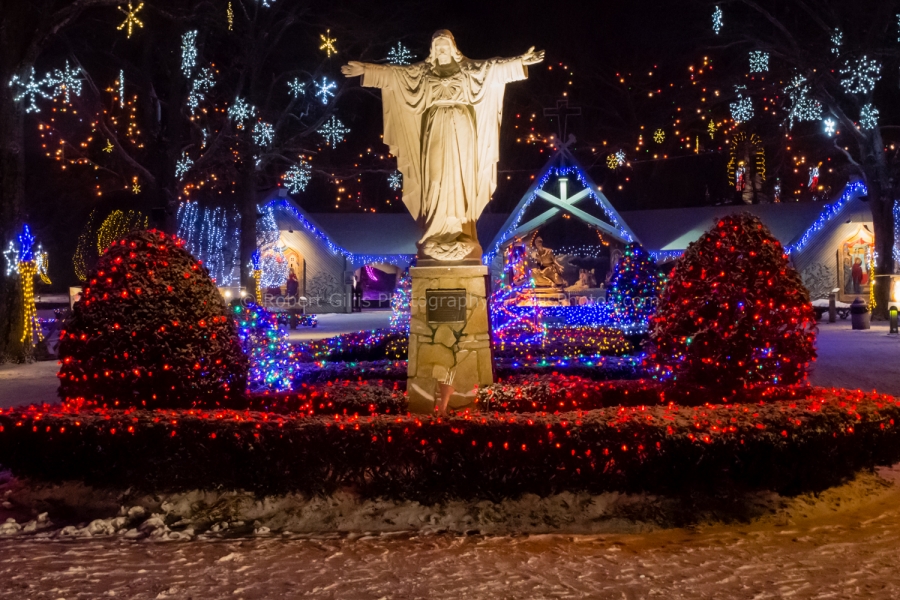 143 La Salette at Christmas - Jesus With Nativity In Background