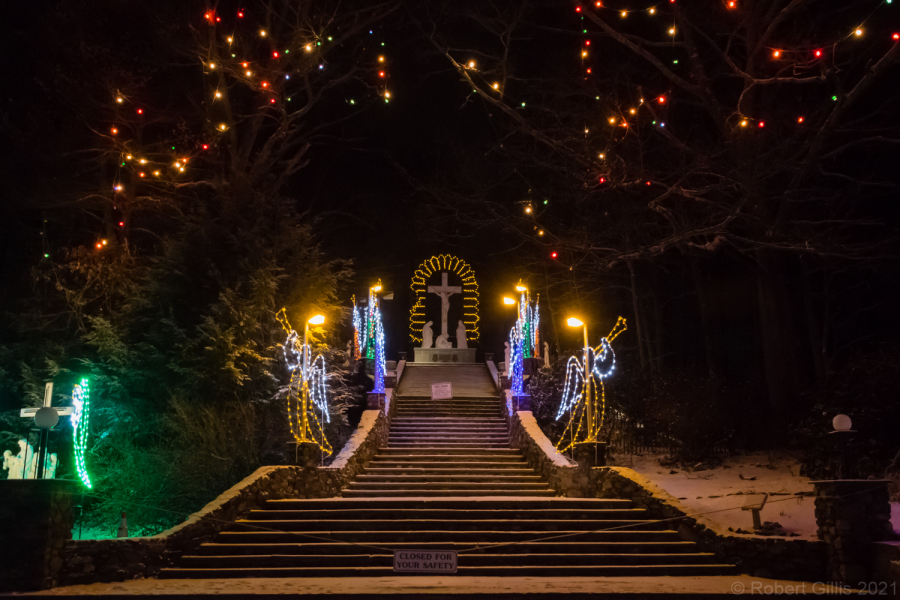 152-La-Salette-at-Christmas