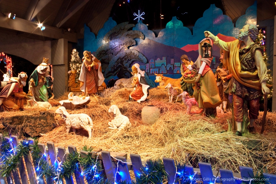 28 Nativity - LaSalette