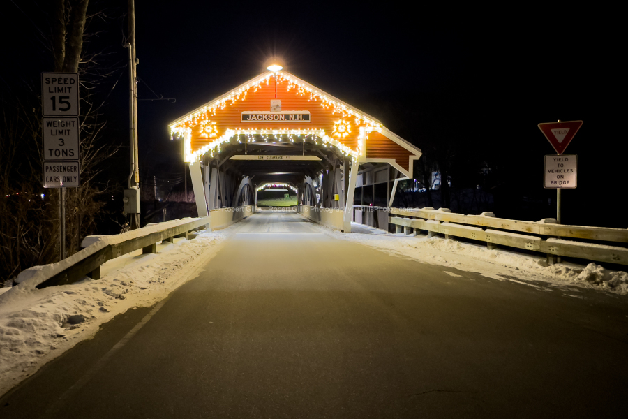 006-NH-Mount-Washington-Valley-at-Christmas-Jackson-Bridge