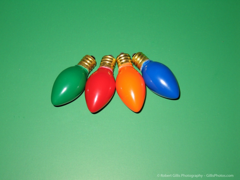 06 Christmas Still Life - Christmas Bulbs