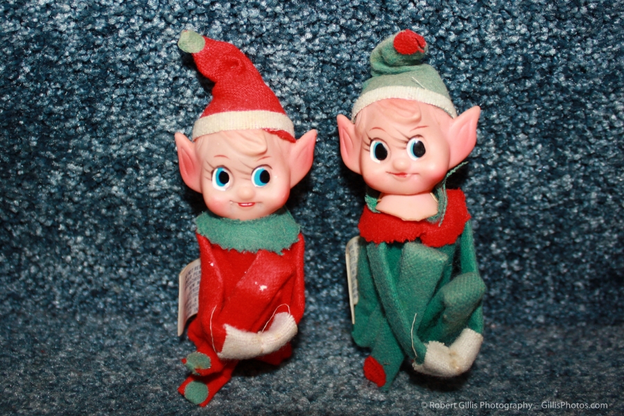 26 Christmas Still Life - Moms Vintage 1960s Christmas Elves