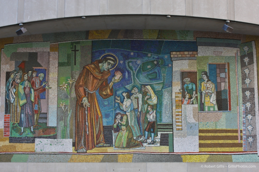 03 Church - Saint Anthonys Church Arch Street Boston Mural