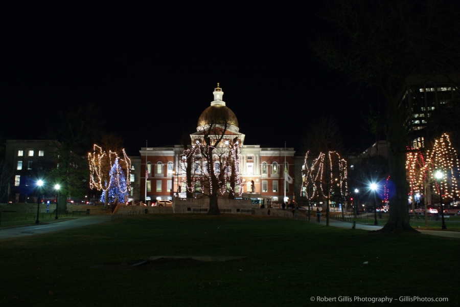 03 Boston State House Christmas 2010