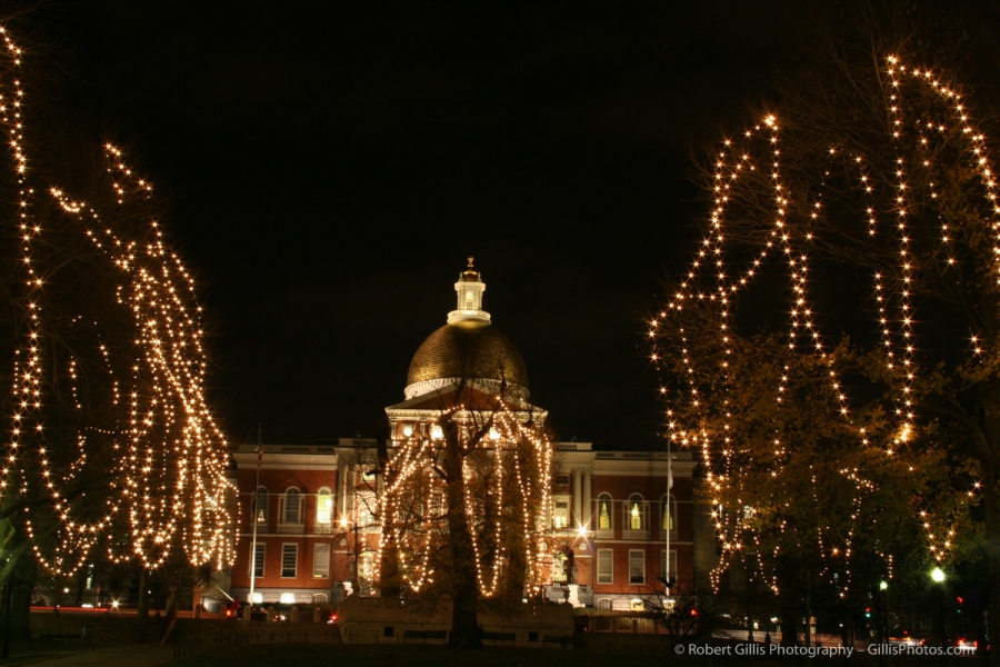 05 Boston State House Christmas 2008