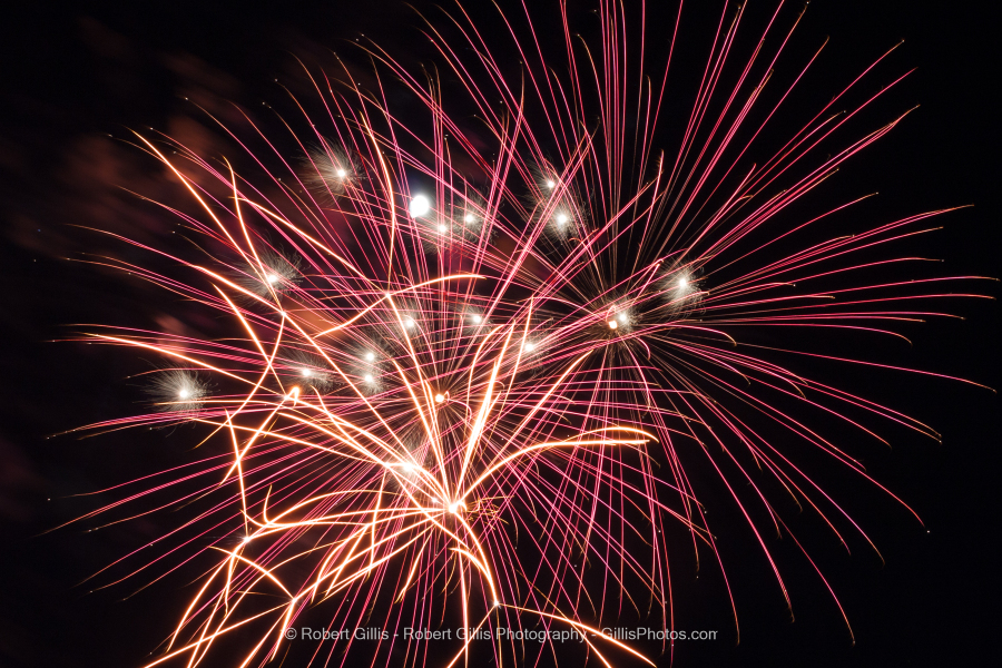 030-Fireworks-Display-Foxboro-Founders-Day-2014