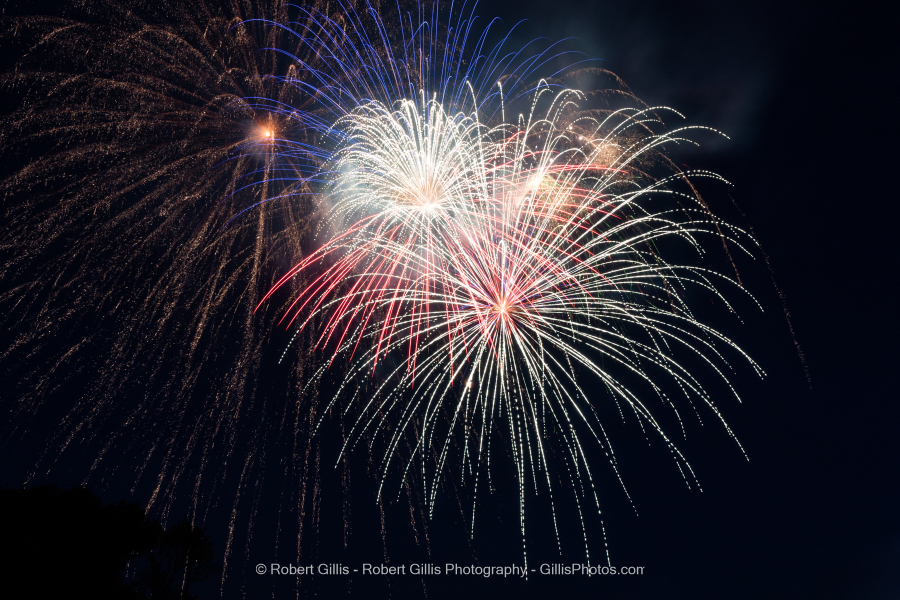 038-Fireworks-Display-Foxboro-Founders-Day-2015