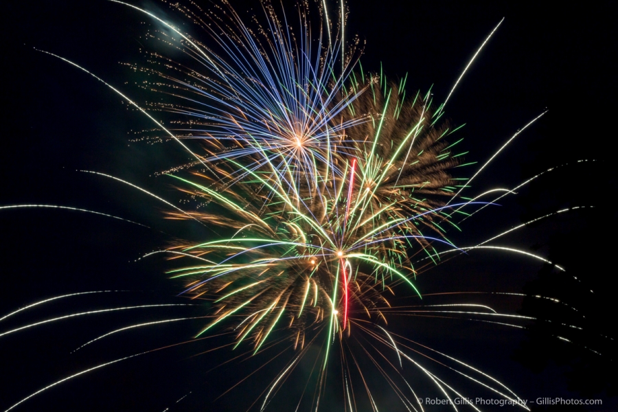 059 Fireworks Display - Foxboro Founders Day 2017