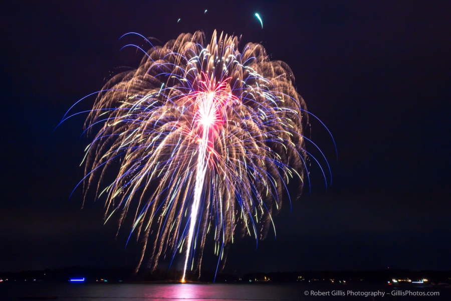 064 Fireworks Display - Hingham 2017