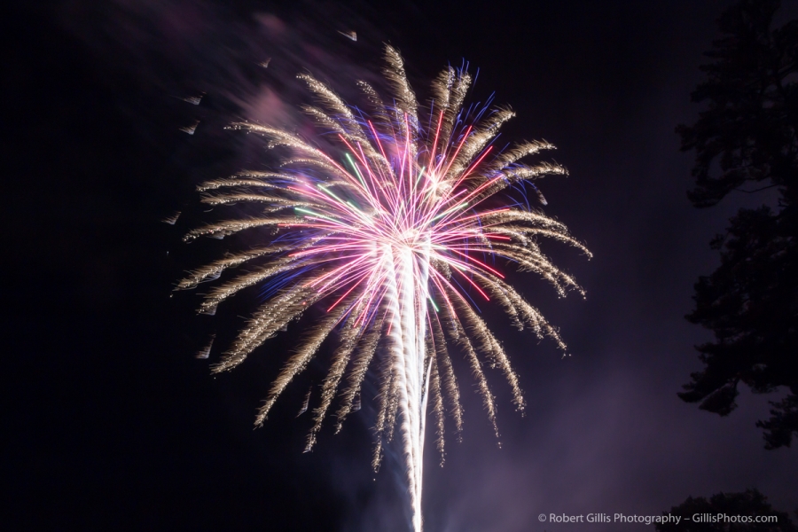 072 Fireworks Display - Foxboro Founders Day 2018