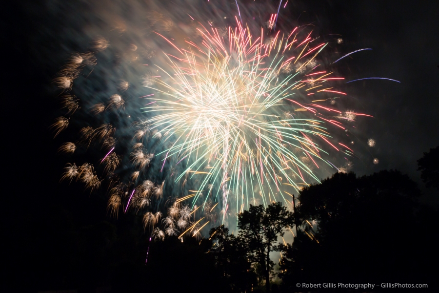 073 Fireworks Display - Foxboro Founders Day 2018