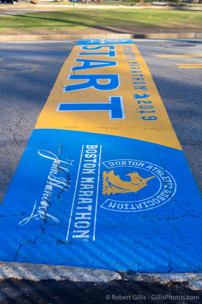 02-Hopkinton-Boston-Marathon-Start-Line