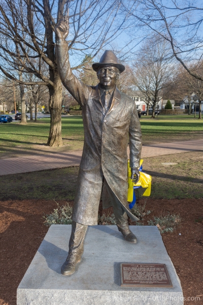 14-Hopkinton-Boston-Marathon-Start-Line