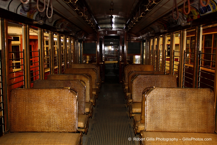 05 Seashore Trolley Museum - 1919 Denver and & South Platte American Car Company Birney safety car Interior