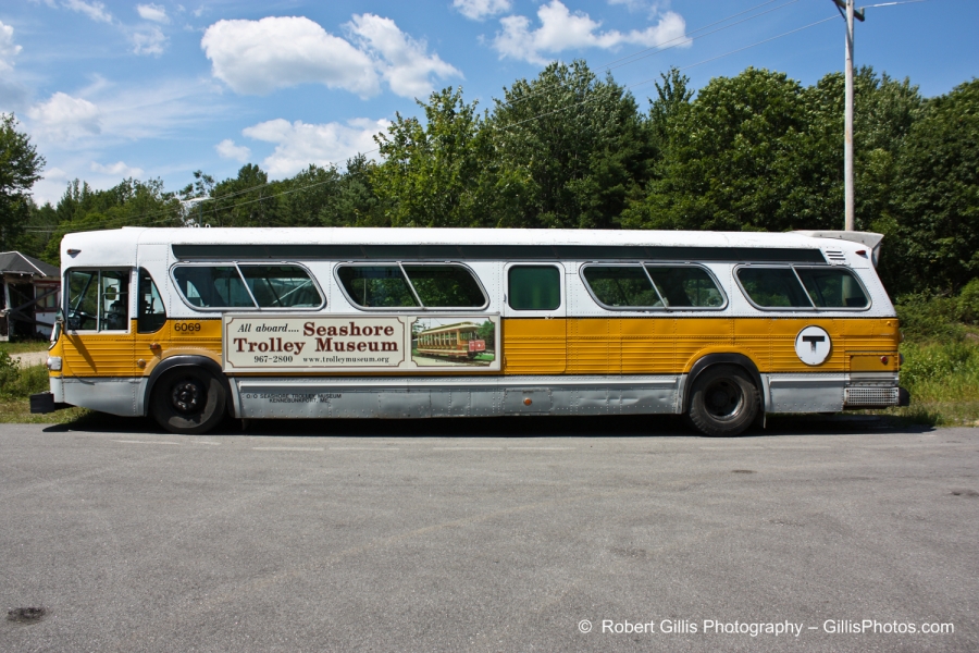 22 Seashore Trolley Museum - Boston Bus 6069
