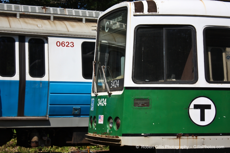 28 Seashore Trolley Museum - Blue Line 623 and Green Line 3424