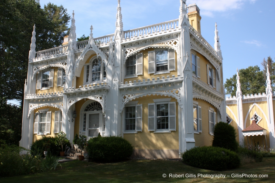 03 Kennebunk - Wedding Cake House
