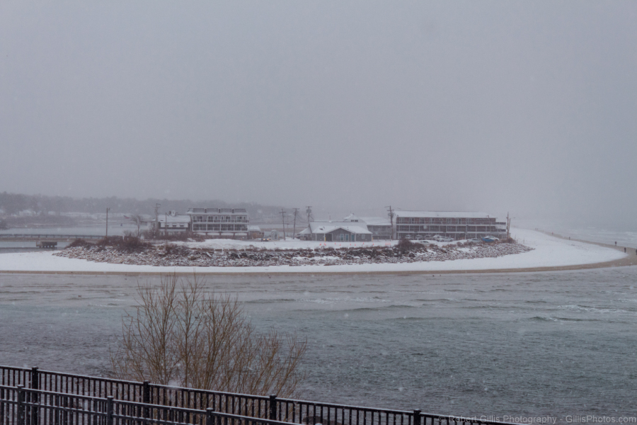 068-Ogunquit-Beach-Norseman-from-Maginal-Way-on-Snowy-Morning