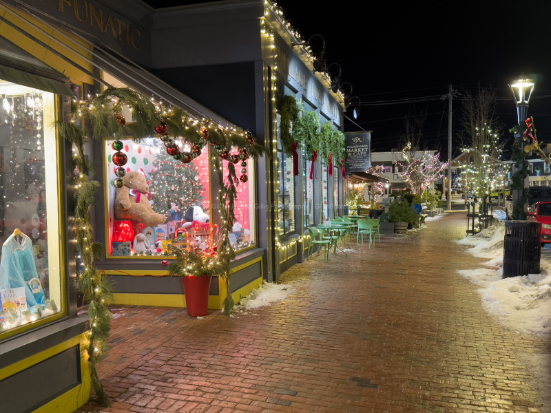 34-Ogunquit-Christmas-Main-Street-Night