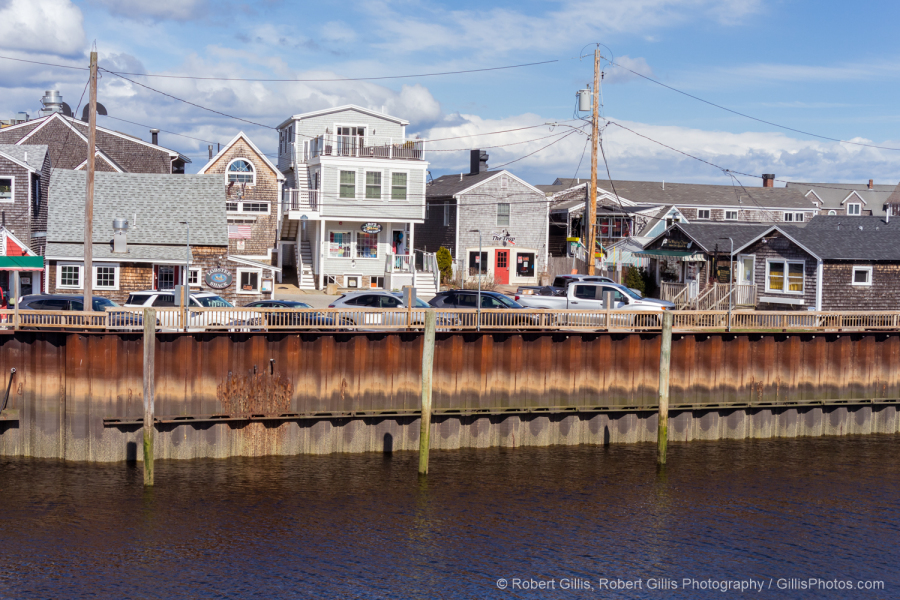 38-Ogunquit-Perkins-Cove-Dockside-Across-The-Bridge