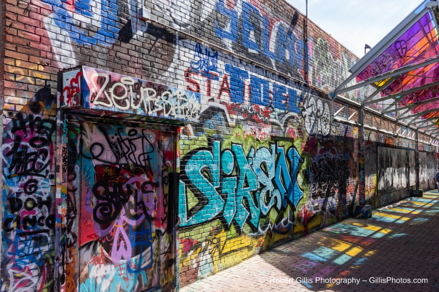 Cambridge - Graffiti Alley 001