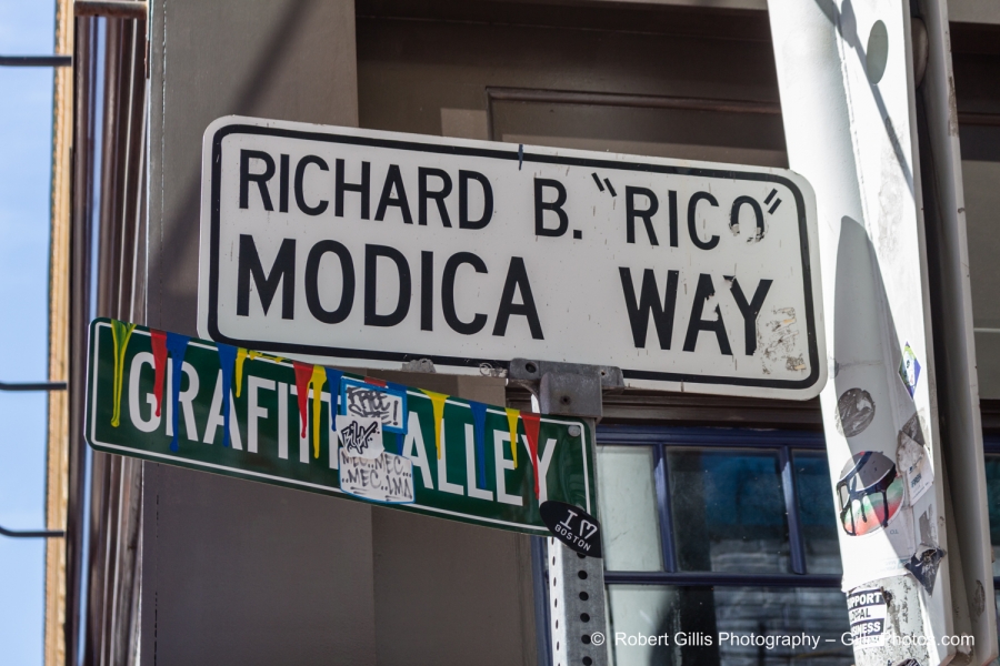 Cambridge - Graffiti Alley 020