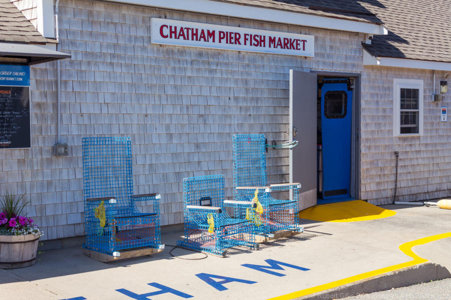 323-Cape-Cod-Chatham-–-Chatham-Pier-Fish-Market
