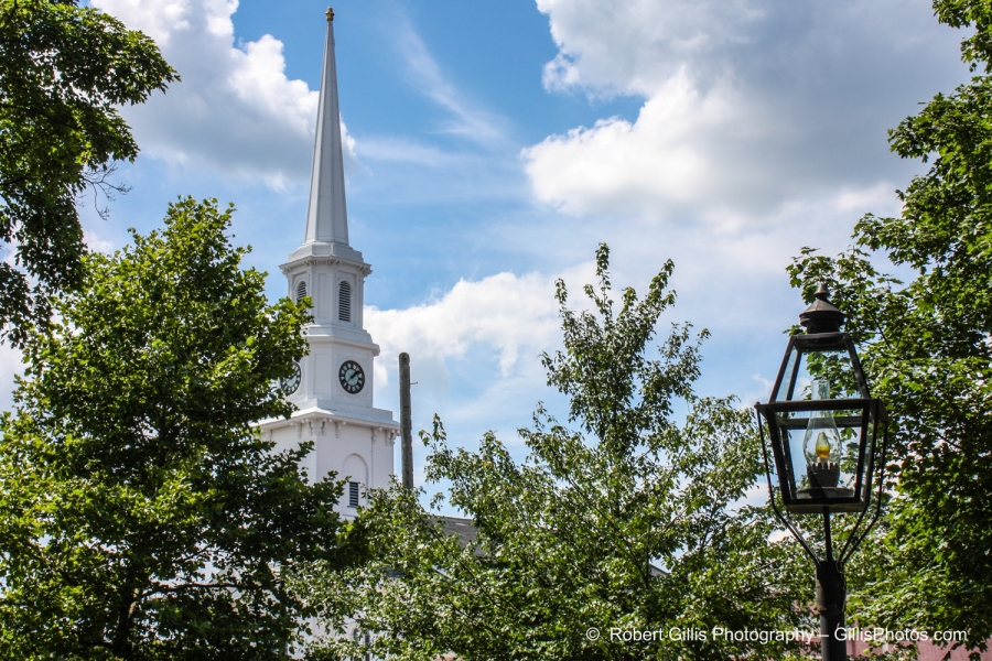 11 Foxboro - Bethany Church and Lampost
