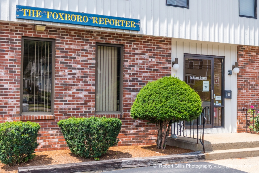 75 Foxboro - The Foxboro Reporter
