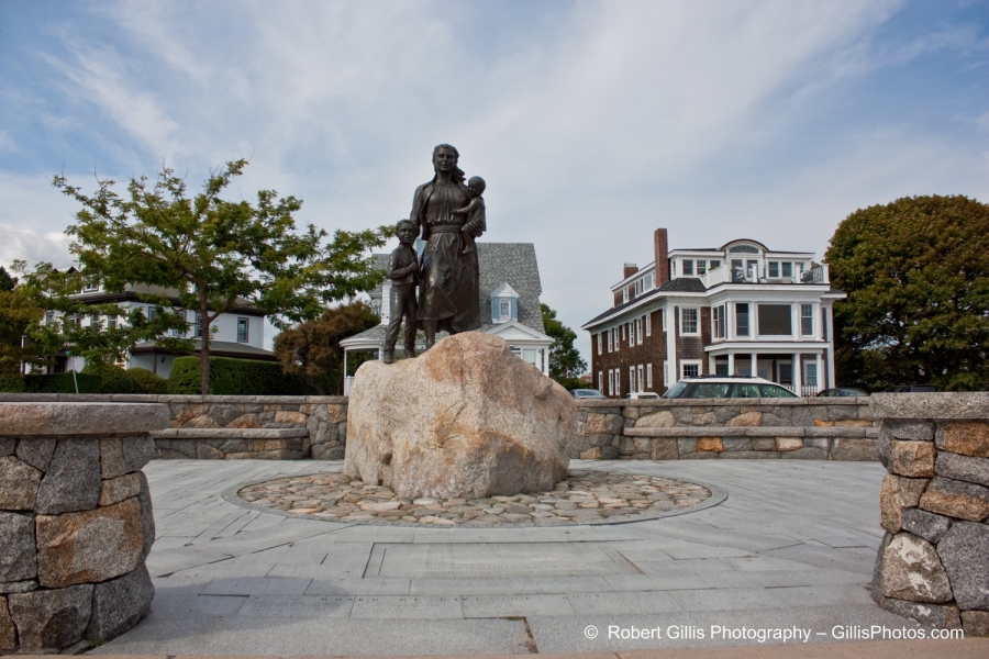 30 Gloucester - Fishermens Wives Memorial