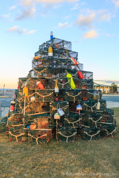 57-Hull-Nantasket-Lobster-Trap-Christmas-Tree